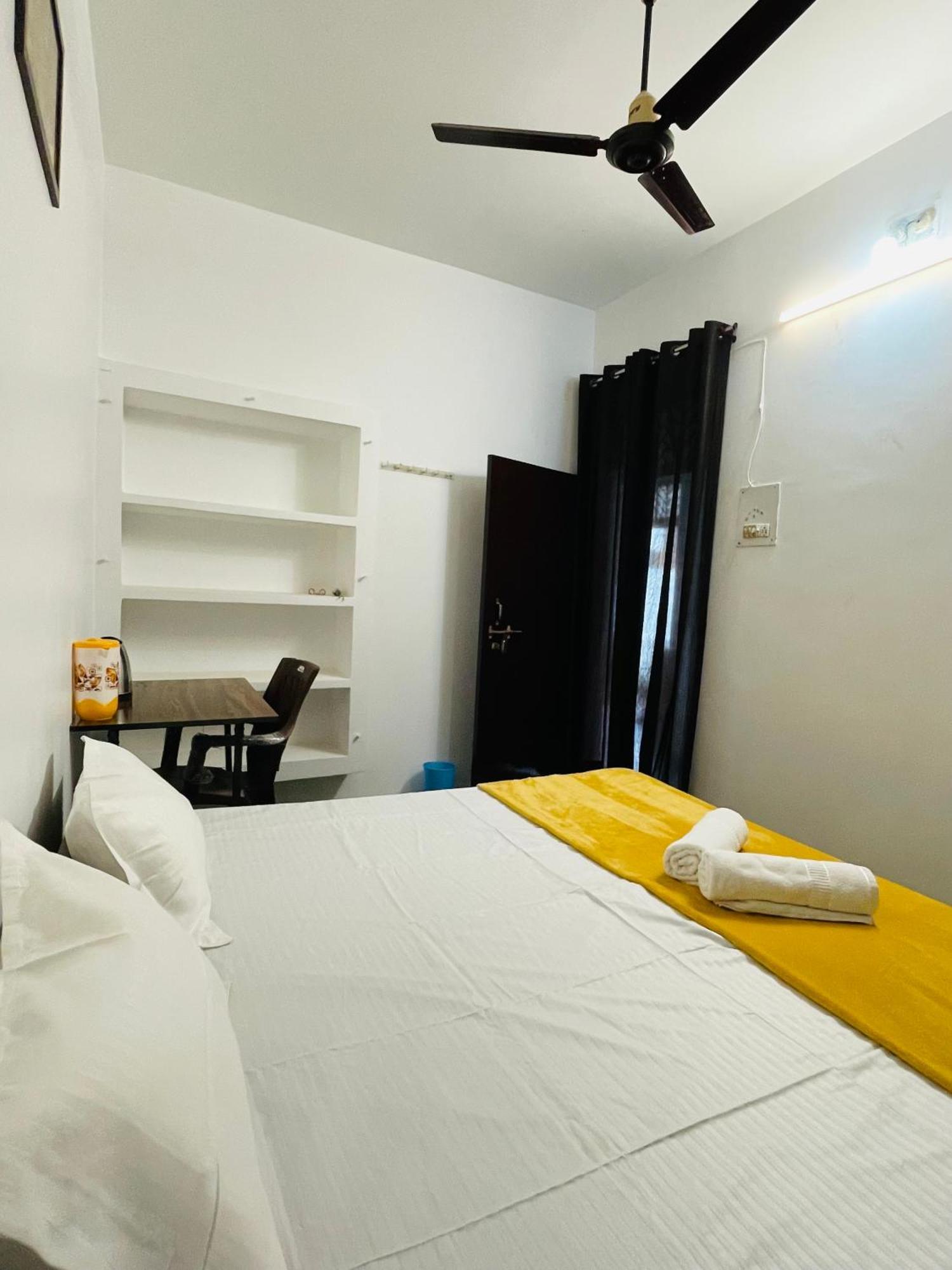 Shree Balaji Homestay Ayodhya Exteriér fotografie